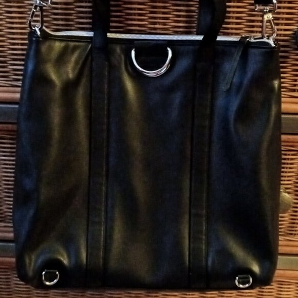 NEW Victoria's Secret Luxury Grommet Convertible Black Backpack Handbag Purse - Picture 3 of 15